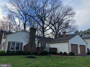 10028 Dellcastle Rd, Gaithersburg, MD 20886