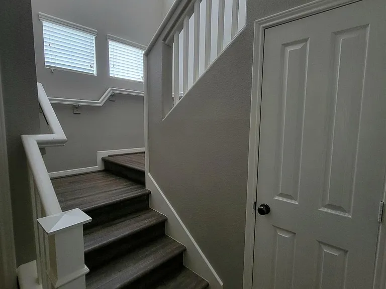 77 Woodlily Pl — Photo 4