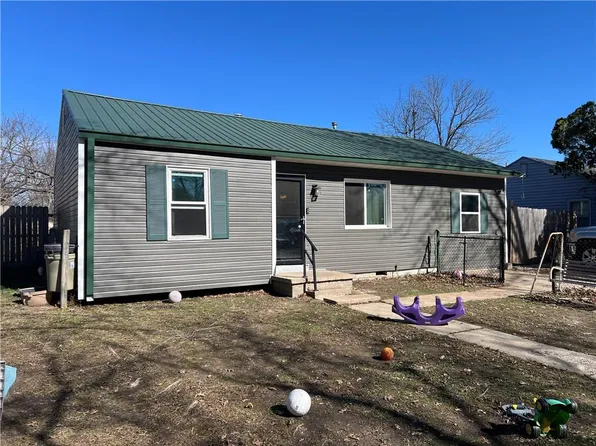2813 Ward Ave, Parsons, KS 67357