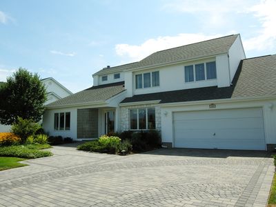 188 Pace Dr S, West Islip, NY, 11795