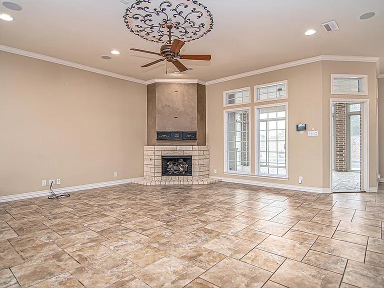 22 San Juan Ct — Photo 4