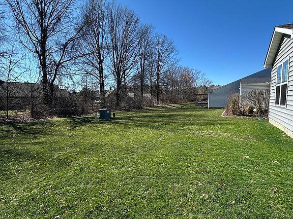 4th image of 5735 Makers Mark Dr #75