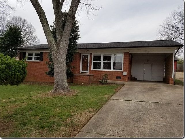 1st image of 2617 Sherry Ln