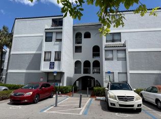 1720 N Congress Ave APT 406, West Palm Beach, FL 33401