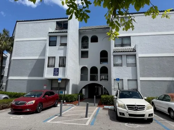 1720 N Congress Ave APT 406, West Palm Beach, FL 33401