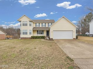 62 River Chase Dr, Jackson, TN 38305
