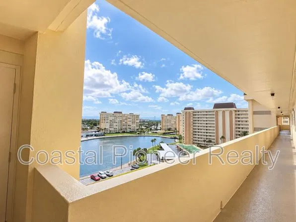 4750 Cove Cir, Saint Petersburg, FL