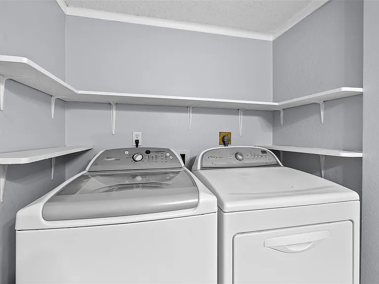 12528 Wellington Park Dr — Photo 13