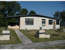1st image of 1416 W Wellington Dr