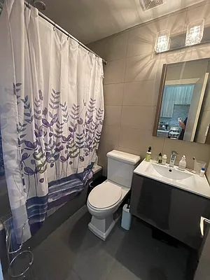 Rented by Delmark Realty LLC | media 37