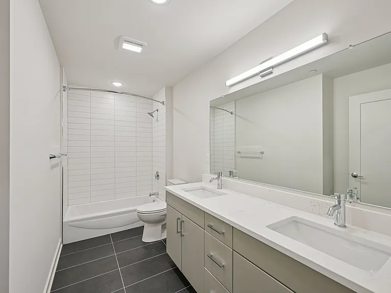 The Jordan Residences — Photo 65