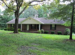 205 Daniel Rd, Jackson, TN 38305