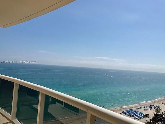 5th image of 18911 Collins Ave APT 2203