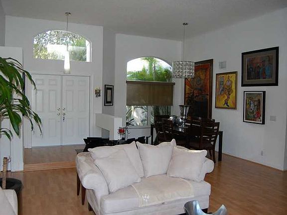 CONTEMPORARY HOME WITH YOUR OWN RELAXING RETREAT BY STEPPING IN YOUR BACKYARD