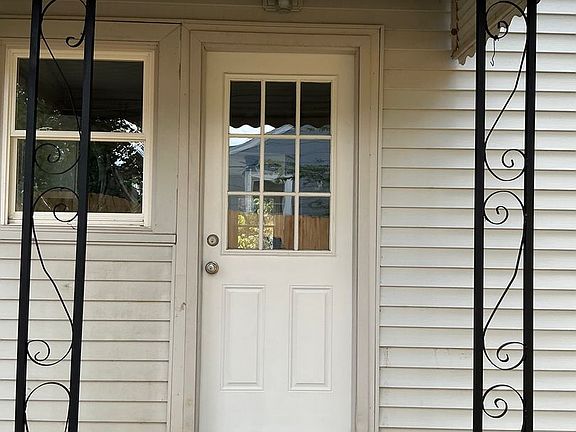 4th image of 415 Gary Hills Dr