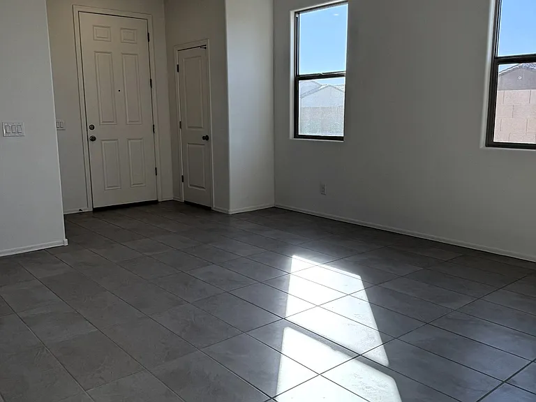 1638 W Pima Ct — Photo 12
