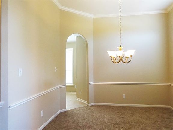 2nd image of 7018 Fountain Lilly Dr