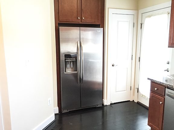 4th image of 5720 45th Ave