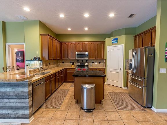 3rd image of 7306 Winding Lake Cir
