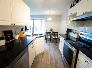 1330 E 15th Ave SW #903, Calgary, AB T3C 3N6