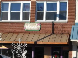 216 Union Sq NW #B, Hickory, NC 28601