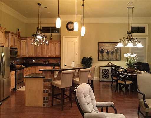 3rd image of 212 Fairway Villas Cr Cir