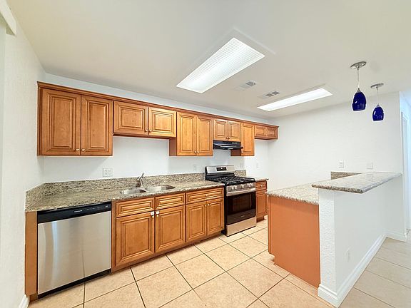 5th image of 31550 Avenida Alvera #B
