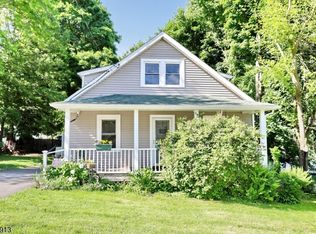 121 Wilmuth St, Mahwah, NJ 07430