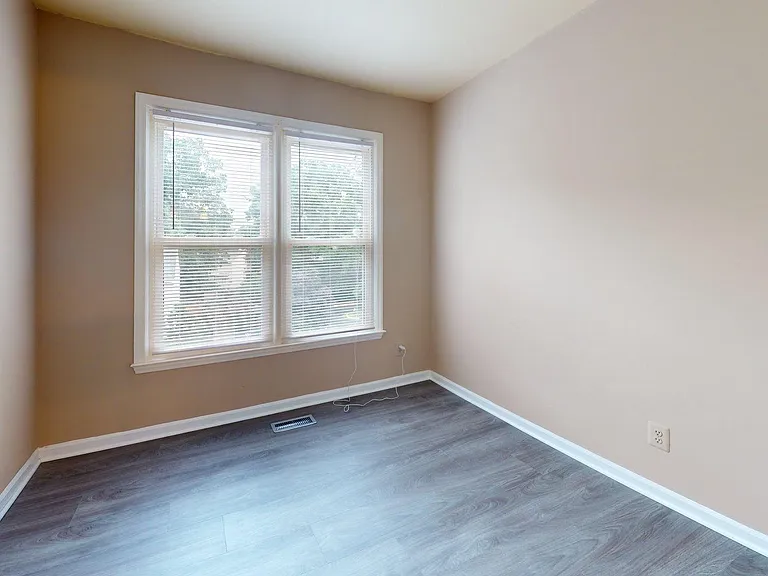 6008 Chestnut Hollow Ct — Photo 33