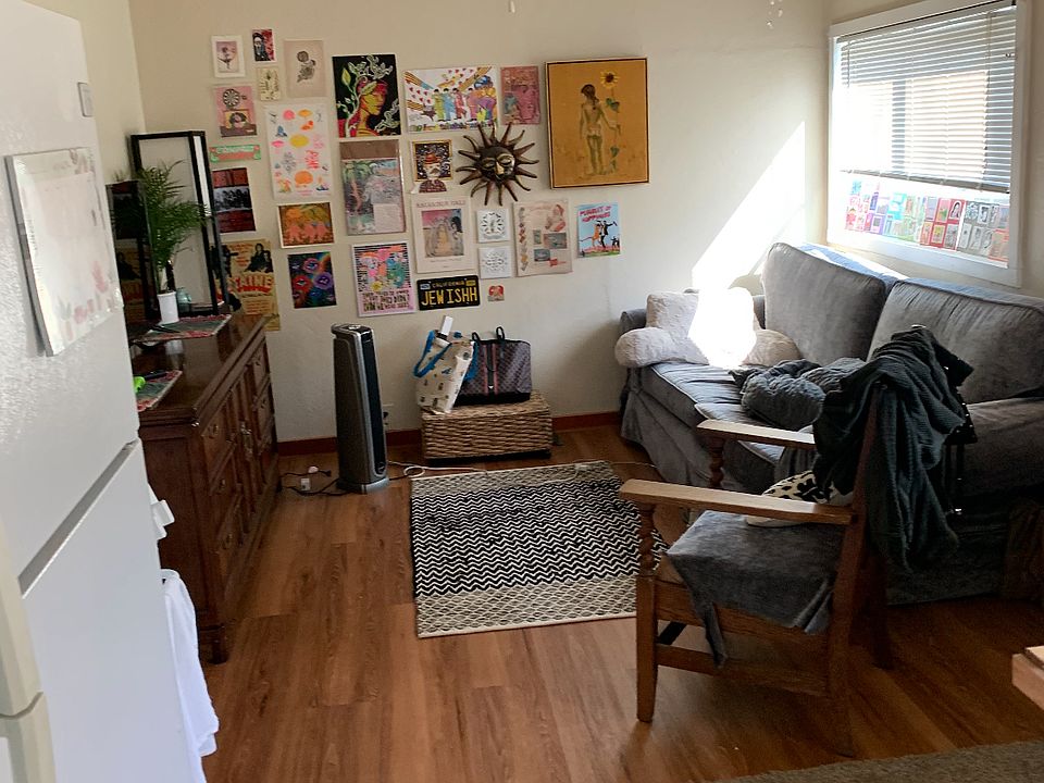 2nd image of 2345 Chanticleer Ave #D