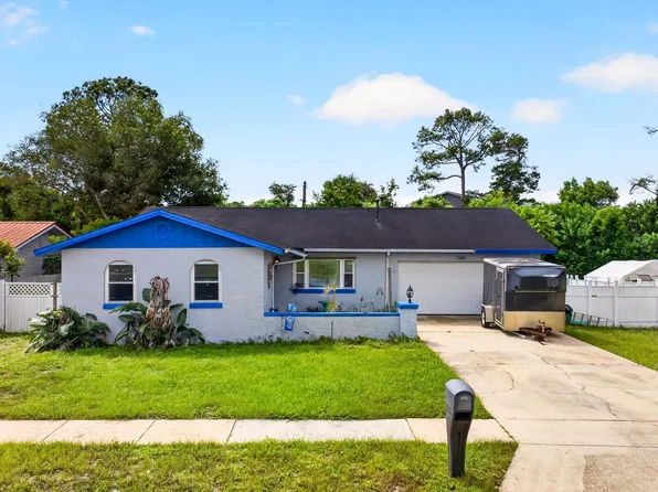 1339 S Shangri La Dr, Daytona Beach, FL 32119