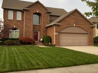 8629 Paul Dr, Washington, MI 48094