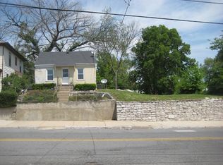 652 E 4th St, Alton, IL 62002