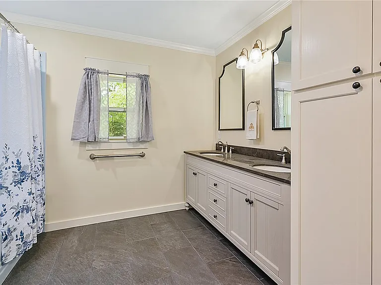 741 Garden Acres Blvd — Photo 18