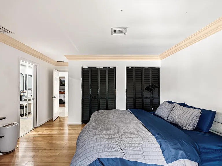 5223 Deerhurst Crescent Cir — Photo 35
