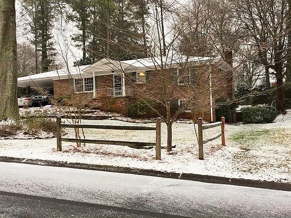 4th image of 2388 Carrington Way SE