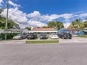 2631 Fillmore St, Hollywood, FL