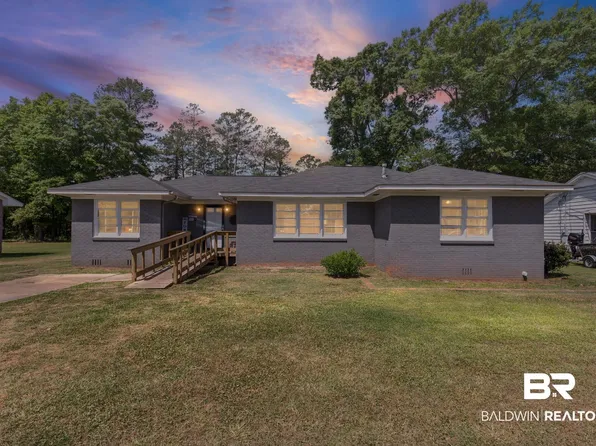 1315 Meadowbrook Ln, Jackson, AL 36545