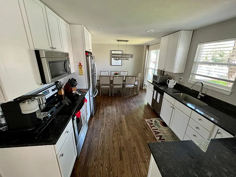 780 S Laredo Cir — Photo 6