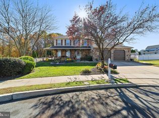 114 Hedgerow Ct, Deptford, NJ 08096