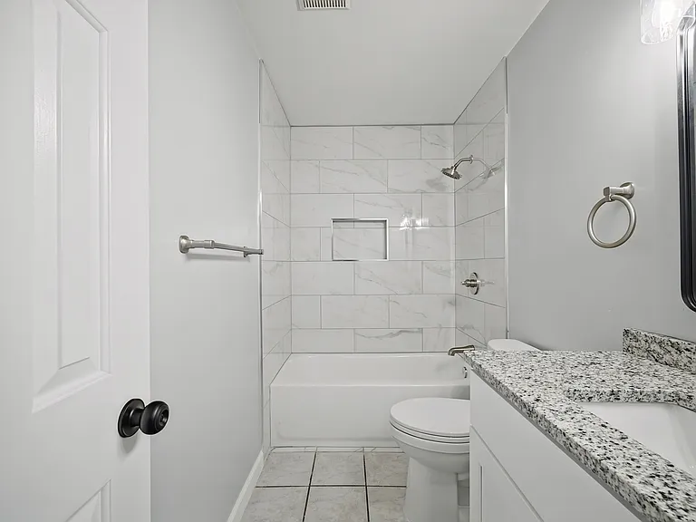 254 Weller Blvd — Photo 22