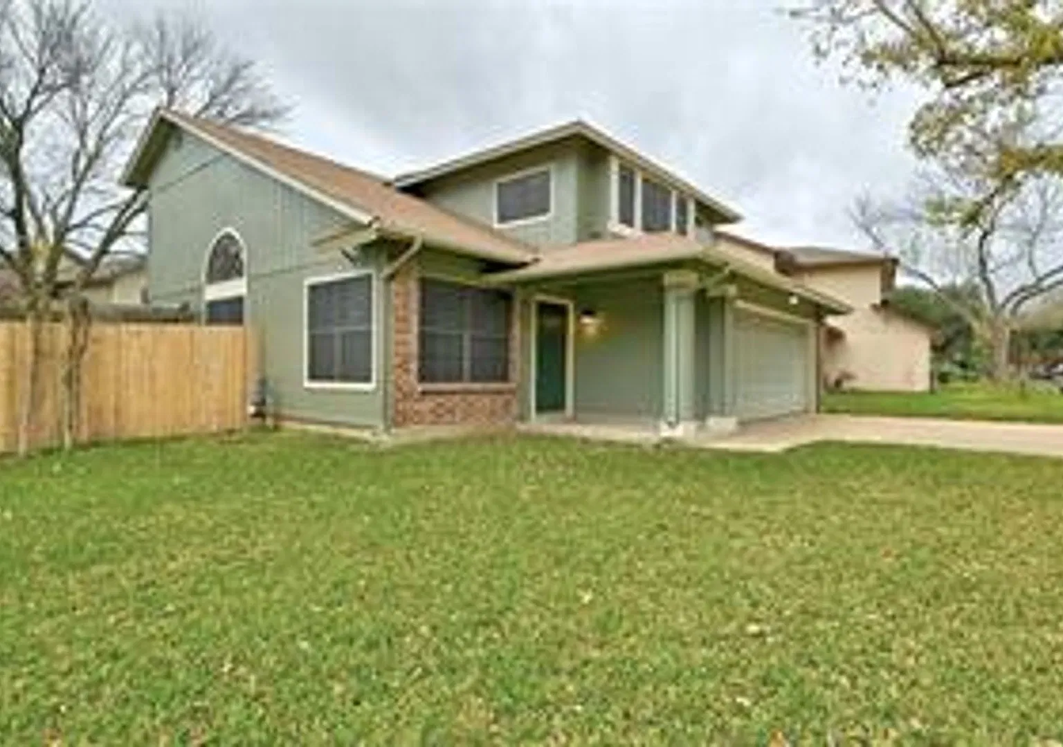 For Lease — Photo 2