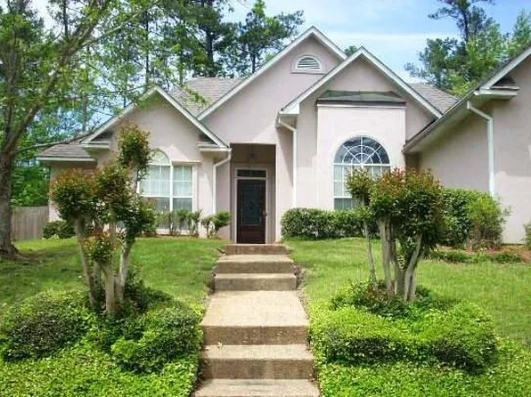 516 Windsor Dr, Brandon, MS 39047
