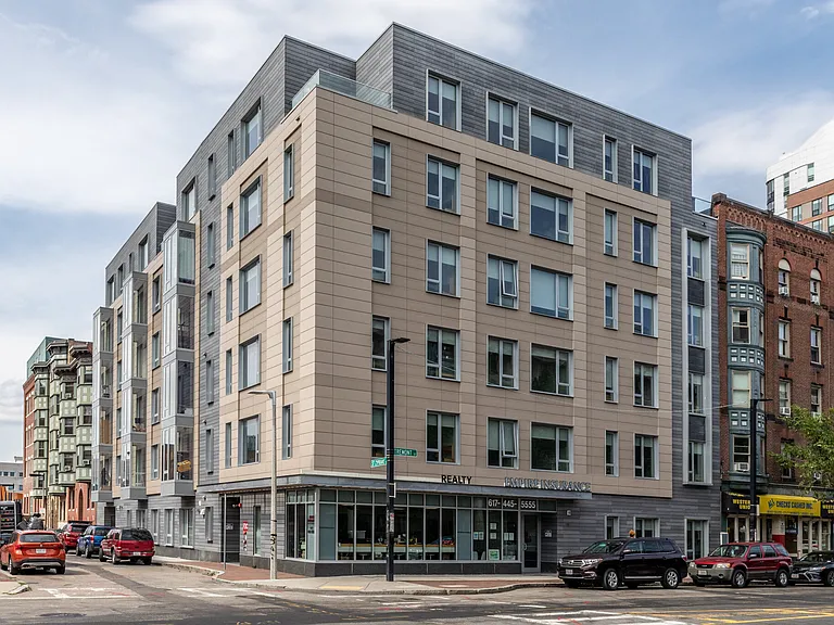 1065 Tremont St #103D — Photo 13