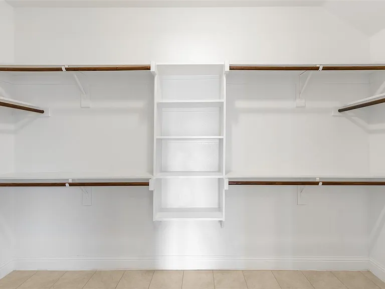 3816 Fordham St — Photo 13
