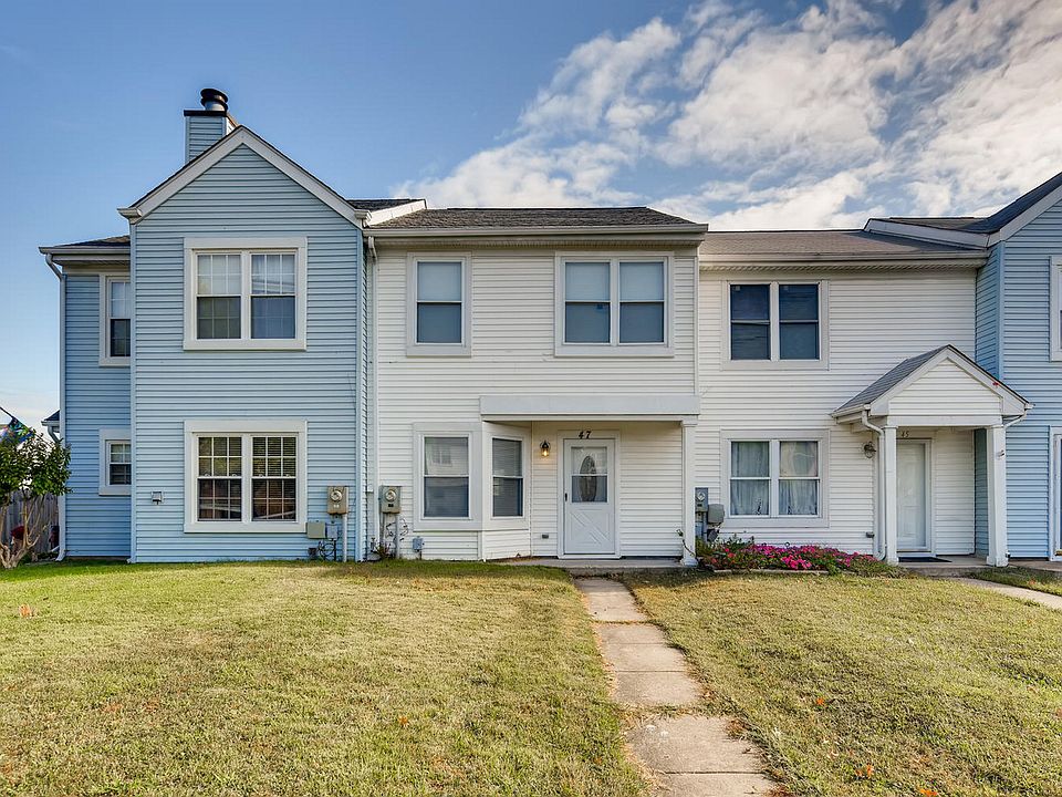1st image of 47 Taos Cir