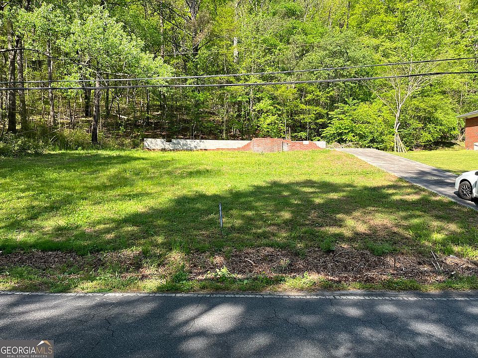 1st image of 202 Reeceburg Rd SE