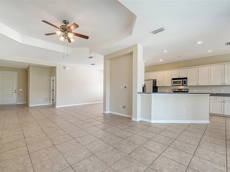 1424 Blue Horizon Cir — Photo 7