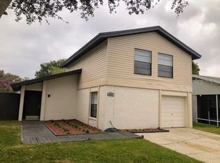 4607 Grove Point Dr, Tampa, FL 33624