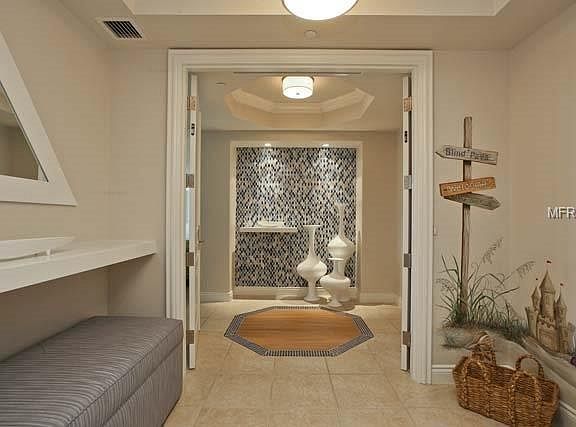 4th image of 2050 Benjamin Franklin Dr #A301